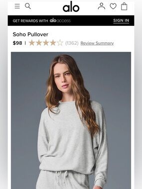 ALO Yoga Soho Pullover in Light Gray